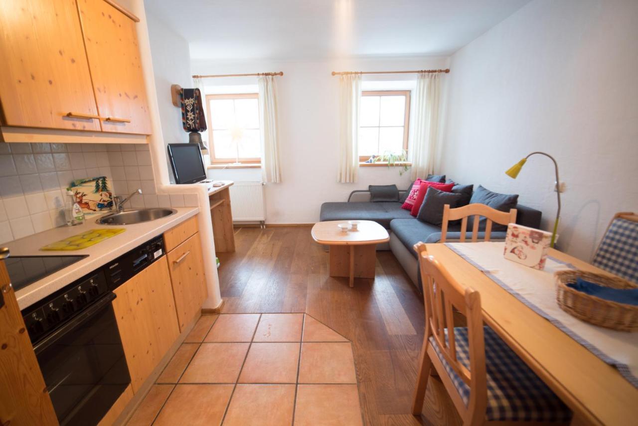 Ferienwohnung Huberhof Oberndorf in Tirol Exteriör bild