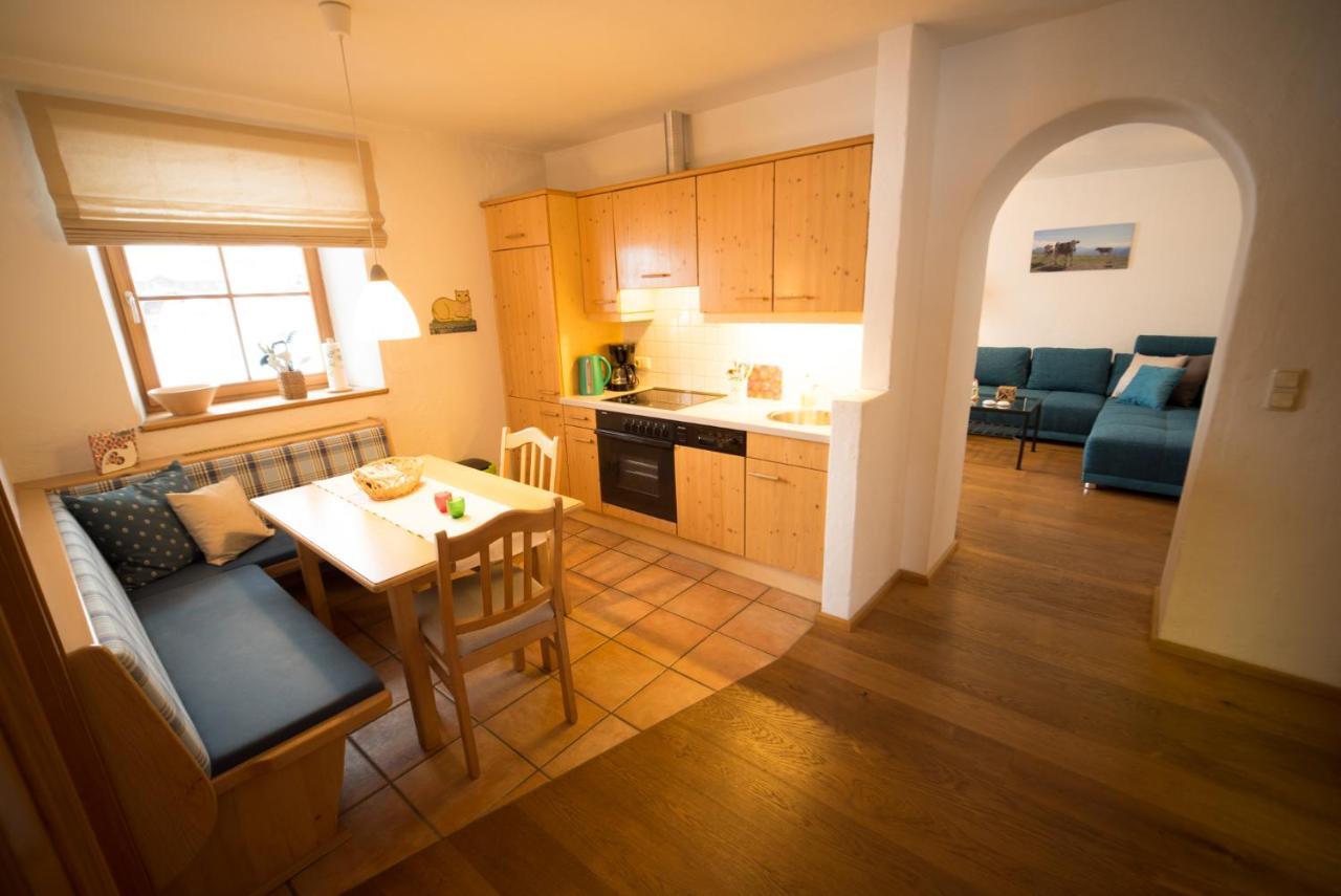 Ferienwohnung Huberhof Oberndorf in Tirol Exteriör bild