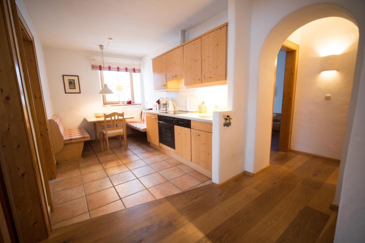 Ferienwohnung Huberhof Oberndorf in Tirol Exteriör bild